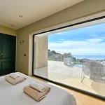 Stunning With Sea View And Pool Villa