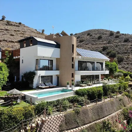 Stunning With Sea View And Pool Torrox