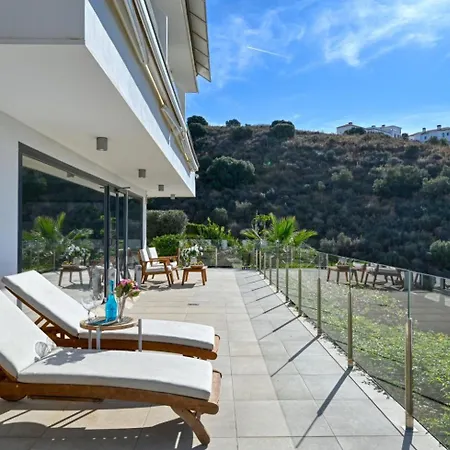 Stunning With Sea View And Pool * Torrox