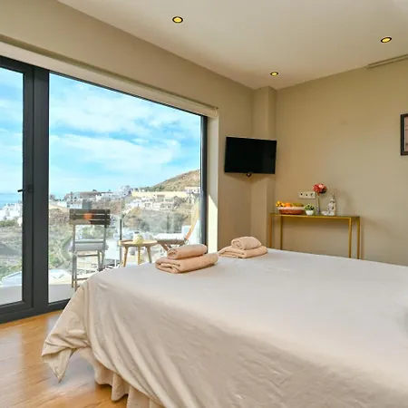 Stunning With Sea View And Pool Villa