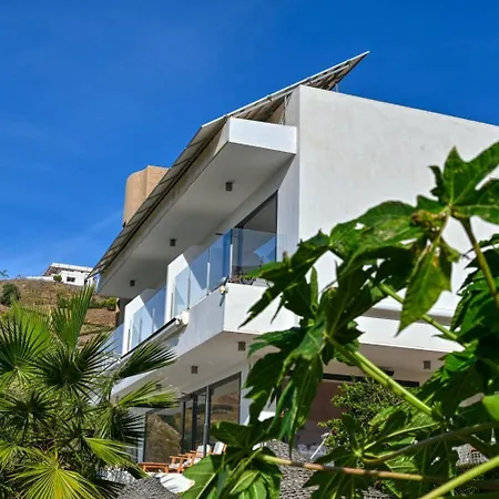Stunning With Sea View And Pool Torrox